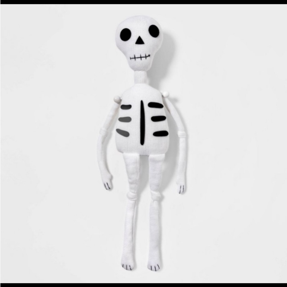 Hyde & eek knit skeleton